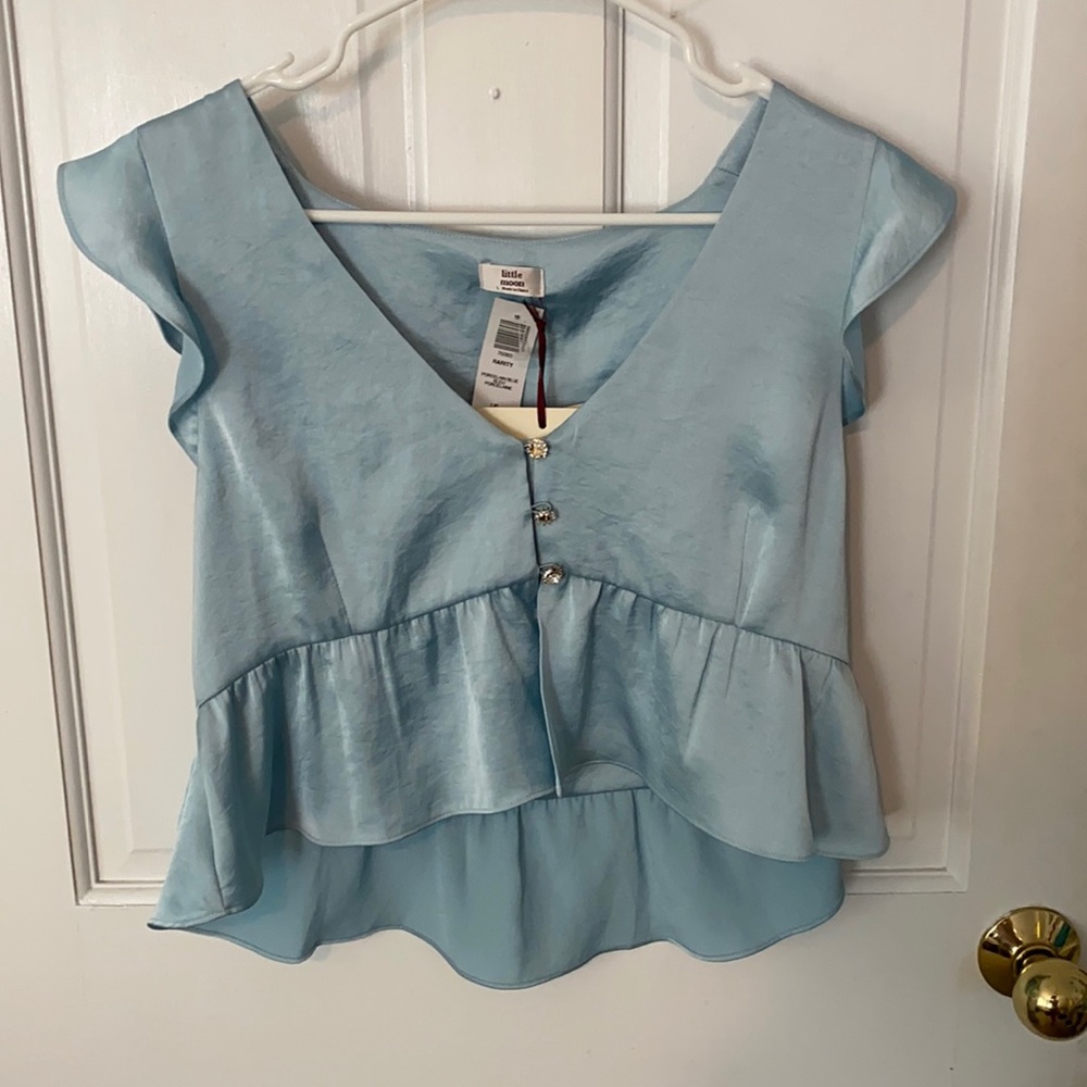 Aritzia little moon light blue cropped tank.